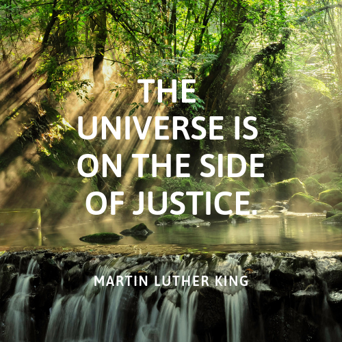 Aufkleber 10 x 10 cm "The universe is on the side of justice"